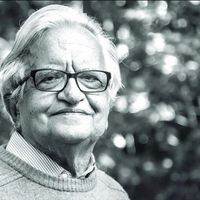 Prof. Dr. Hasan Hüsrev Hatemi kimdir?
