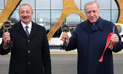 Erdoğan, Azerbaycan'da 'Topraktan pay olmaz' şiirini böyle okudu