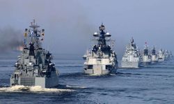 Rus ordusundan Karadeniz'de kargo gemisine uyarı ateşi