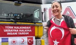 Türkiye'den Ukrayna'ya giden yardım TIR'ını gören vatandaş hüngür hüngür ağladı