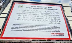 Tanju Özcan'ın ırkçı afişi savcılık tarafından kaldırıldı