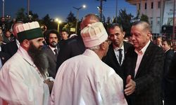 Başkan Erdoğan: Gönül sultanlarının dualarına borçlu olduğumuzu biliyoruz
