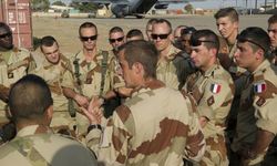 Fransa ordusu, 9 yıl sonra Mali'yi tamamen terk etti