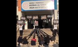 İmam hatip ortaokulunda öğrenciler Atatürk'e secde ettirildi