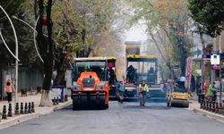 Körfez Belediyesi, Tuğrul Caddesi'ne bin 500 ton asfalt serdi