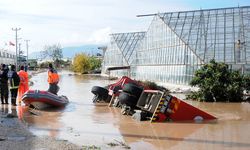 Antalya'daki selin bilançosu açıklandı:  497 araç, 100 konut, 920 iş yeri hasar gördü