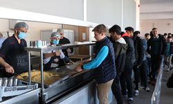 Milli Eğitim, Siirt'te 15 bin öğrenciye ücretsiz yemek hizmeti veriyor