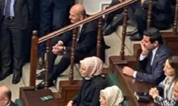 Soylu, AK Parti Grup Toplantısı'nı merdivenlerden takip etti
