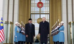 Cumhurbaşkanı Erdoğan, Malezya Başbakanı Enver ile görüştü