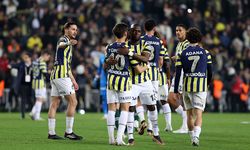 Fenerbahçe'de sezon sonu kimler takımdan ayrılacak?
