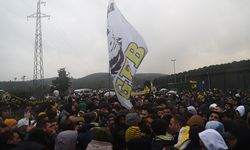 Fenerbahçeli taraftarlardan Riva çıkarması! TFF protesto edildi