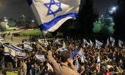 İsrailli Arap Milletvekili Tibi: "Halk rejimin düşmesini istiyor"