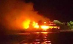 Filipinler'de seyir halindeki feribotta yangın çıktı: 31 ölü
