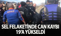 Sel felaketinde can kaybı 19'a yükseldi