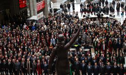 Şehit savcı Mehmet Selim Kiraz, İstanbul Adliyesi'nde düzenlenen törenle anıldı