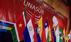 Brezilya'nın ev sahipliğindeki UNASUR zirvesi Brasilia Mutabakatı ile sona erdi