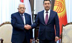 Kırgızistan Cumhurbaşkanı Caparov, Filistin Devlet Başkanı Abbas'la görüştü