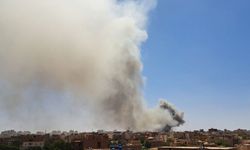 İç savaşın sürdüğü Sudan'da hava sahası kısmen açıldı