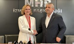 İYİ Partiden milletvekili adayı olan Arzu Yıldırım, MHP'ye geçti