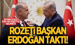İP'den istifa edip AK Parti'ye geçen Kaya'nın rozeni Başkan Erdoğan taktı!