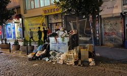 Kadıköy'de ve bazı metro istasyonlarında çöpler toplanmadı