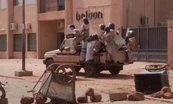 Nijer'de darbe girişimi!  Cumhurbaşkanı Mohamed Bazoum rehin alındı