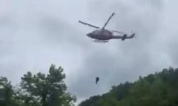 İstanbul'da selde mahsur kalan iki kişi helikopterle kurtarıldı