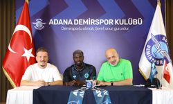 Adana Demirspor M'Baye Niang ile sözleşme imzaladı