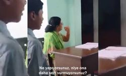Hindistan'da Müslüman olmak: Öğretmen, sınıf arkadaşlarına ona vurmasını söyledi