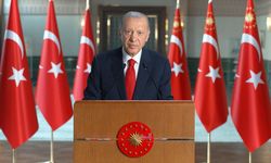 Erdoğan: Türkiye'yi gelip geçici gündemler içinde boğmaya kimsenin gücü yetmeyecektir