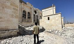 Terör örgütü PKK, Bab'da camiye roketle saldırdı
