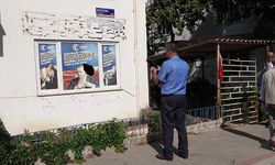 Çanakkale'de AK Parti seçim bürosunun camlarını taşlayan kişi yakalandı