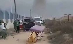 İşgalcilerin Gazze Şeridi'nde bir ambulansı bombaladığı an