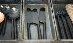 İngiltere tek kullanımlık plastik çatal, bıçak ve tabakları yasaklıyor