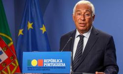 Portekiz Başbakanı Costa yolsuzluk soruşturmasının ardından istifa etti