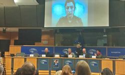Avrupa Parlamentosu'nda skandal görüntü! PKK belgeseli...