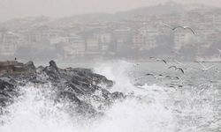 Valilik ve Meteoroloji'den İstanbul için peş peşe uyarılar!