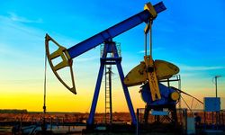 Brent petrolün varil fiyatı 82,04 dolar