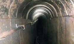 İşgalci İsrail güçleri, Filistinlileri canlı bomba olarak tünellere soktu