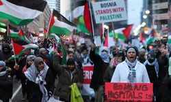 Kanada'da Amerikan Başkonsolosluğu önünde 'özgür Filistin' protestosu