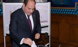 Sisi üçüncü kez aday! Mısır cumhurbaşkanlığı seçimi için sandık başında