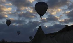 Kapadokya'da sıcak hava balon turu rüzgardan dolayı iptal edildi