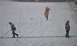Japonya'nın kuzeyi ve batısı için yoğun kar yağışı uyarısı yapıldı