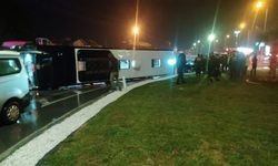 Balıkesir'de yolcu otobüsü devrildi, 1 kişi öldü, 20 kişi yaralandı