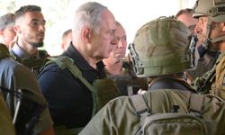 İşgalci İsrail Gazze'de bir subayının öldürüldüğünü açıkladı