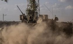 Hizbullah, İsrail ordusuna ait hava üssünü füzelerle vurdu