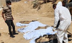 Gazze'de toplu mezarlardan ceset çıkartma işlemleri günlerdir sürüyor