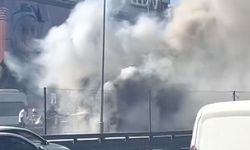 İstanbul'da artık alışılan manzara: Küçükçekmece'de metrobüs yangını