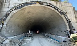 Trabzon’da tünel inşaatında iskele çöktü: İşçiler mahsur kaldı