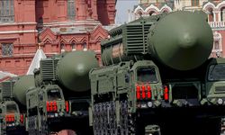 Rusya, nükleer saldırı kapasiteli balistik "Yars" füzesiyle tatbikat yaptı